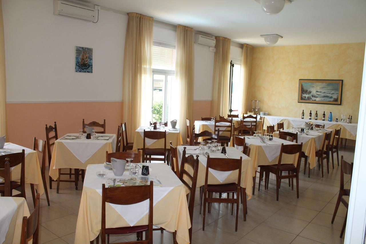 Hotel Ninfea Cervia Exteriér fotografie